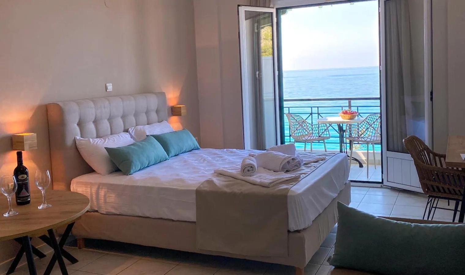 Sunset Premium Studio C Áyios Nikítas المظهر الخارجي الصورة